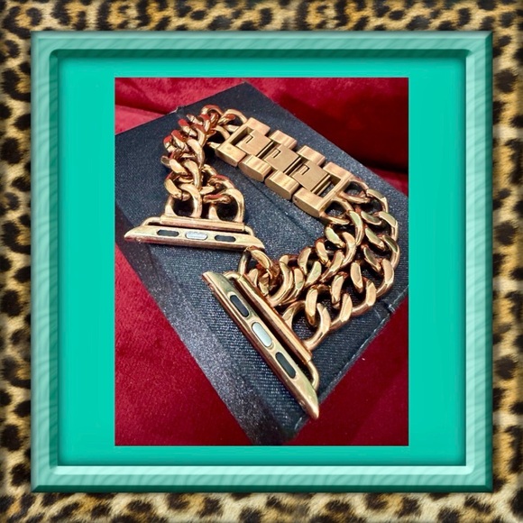 Accessories - 👑✅PRICE FIRM✅ Apple Watch 42mm Chunky Rose Gold Chain Bracelet. NWOT